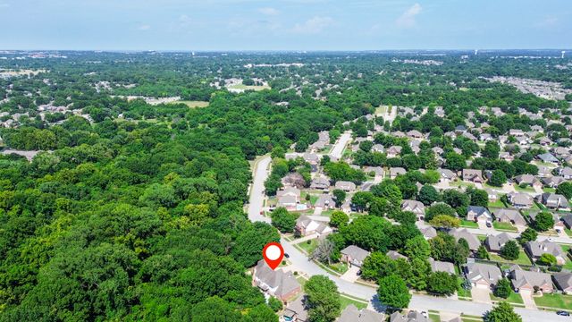 2400 S Willow Avenue, Broken Arrow, OK 74012