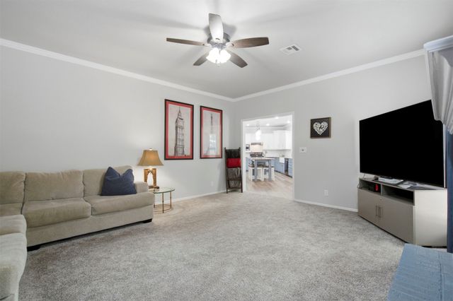 2400 S Willow Avenue, Broken Arrow, OK 74012