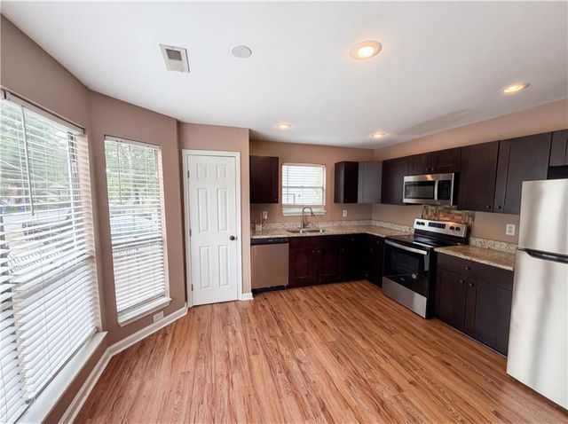 7020 Greenbower Lane, Atlanta, GA 30349