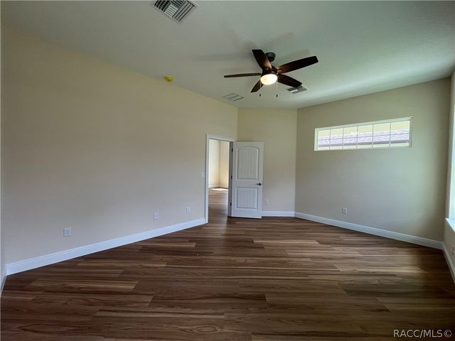 9209 S Deer Park Drive, Homosassa, FL 34446
