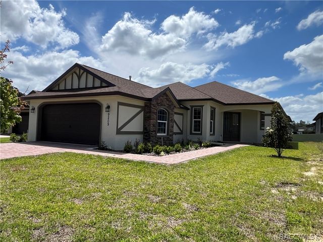 9209 S Deer Park Drive, Homosassa, FL 34446