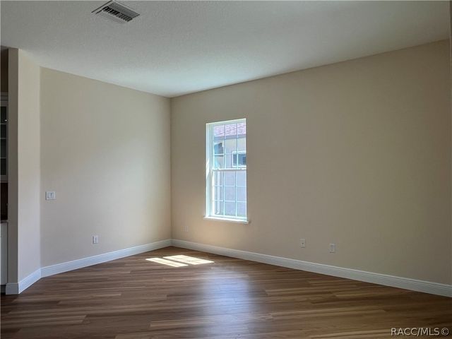 9209 S Deer Park Drive, Homosassa, FL 34446
