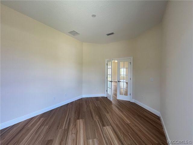 9209 S Deer Park Drive, Homosassa, FL 34446
