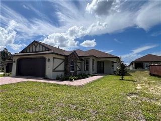 9209 S Deer Park Drive, Homosassa, FL 34446