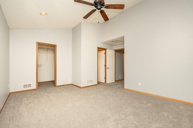 615 Village Parkway, Circle Pines, MN 55014