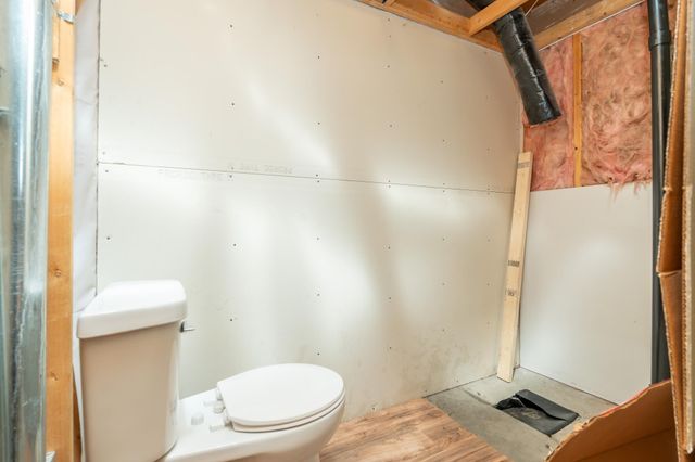 615 Village Parkway, Circle Pines, MN 55014