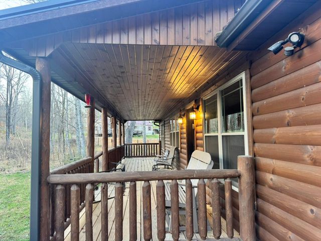 20022 Feathers Road, Logan, OH 43138