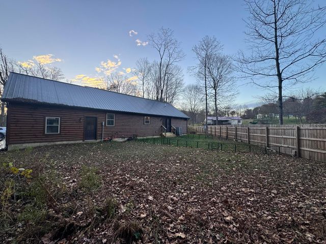 20022 Feathers Road, Logan, OH 43138