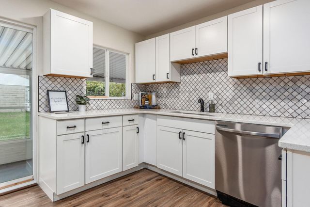 1274 Wager Street, Columbus, OH 43206