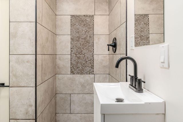 1274 Wager Street, Columbus, OH 43206