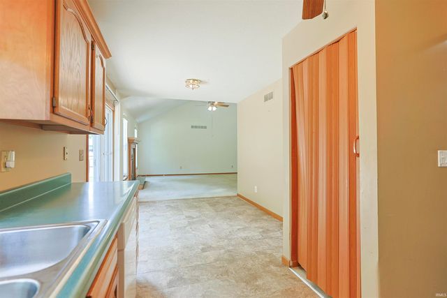 10205 Rosewood Court, Osceola, IN 46561