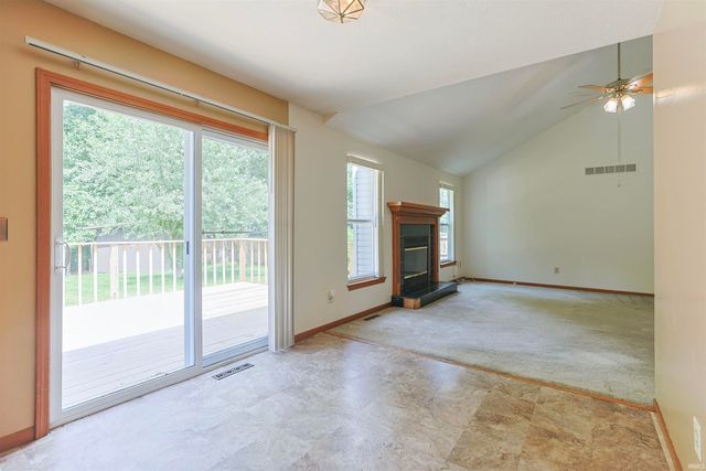 10205 Rosewood Court, Osceola, IN 46561