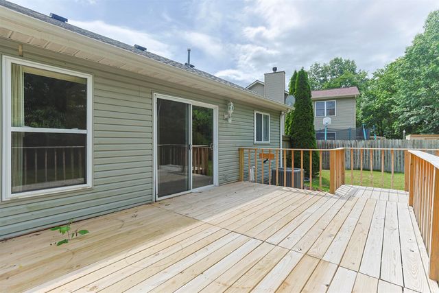 10205 Rosewood Court, Osceola, IN 46561