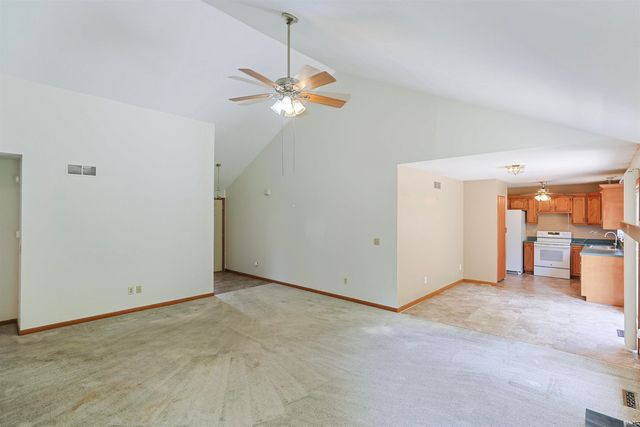 10205 Rosewood Court, Osceola, IN 46561