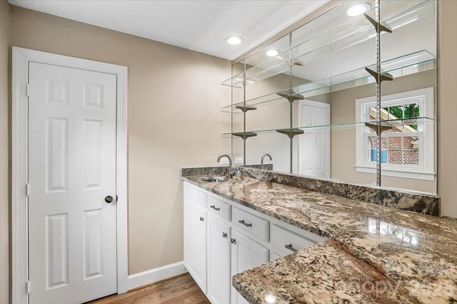 6721 Southby Court, Charlotte, NC 28270