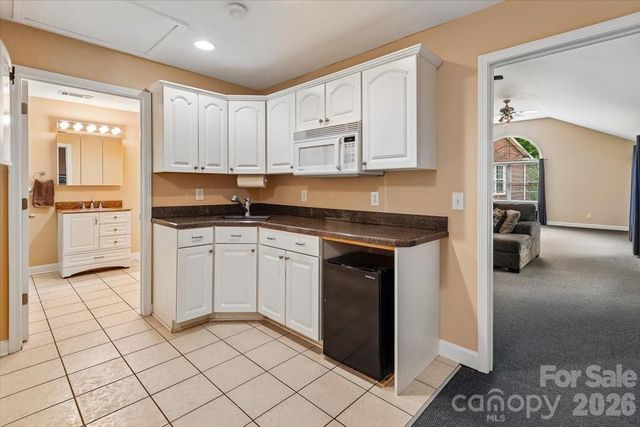 6721 Southby Court, Charlotte, NC 28270