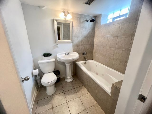 3639 DORA Street, Franklin Park, IL 60131