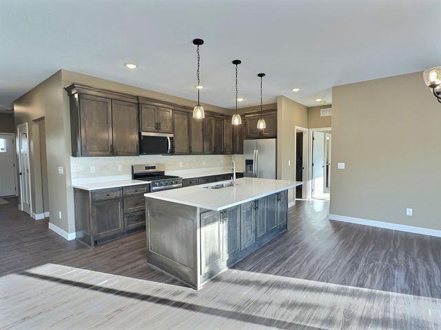 520 Ramey Road S, Maple Lake, MN 55358