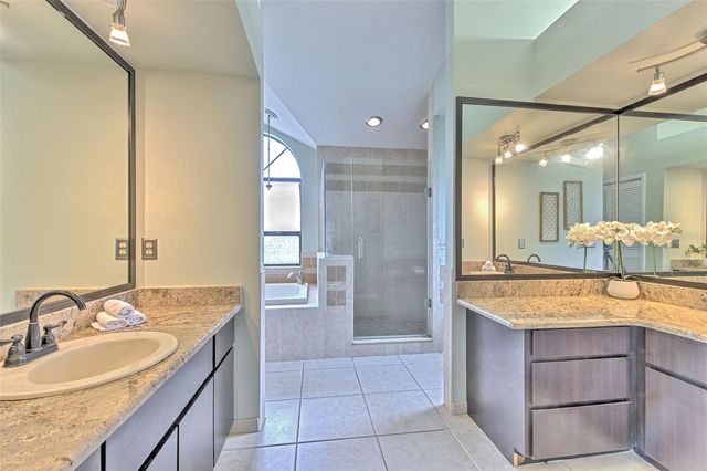 3816 BUCKINGHAM LOOP DRIVE, Valrico, FL 33594