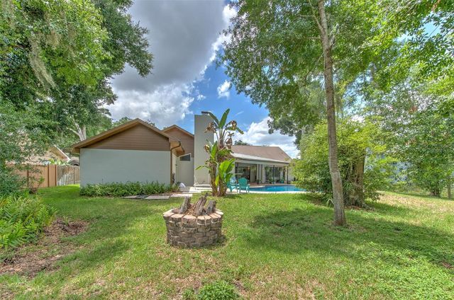 3816 BUCKINGHAM LOOP DRIVE, Valrico, FL 33594