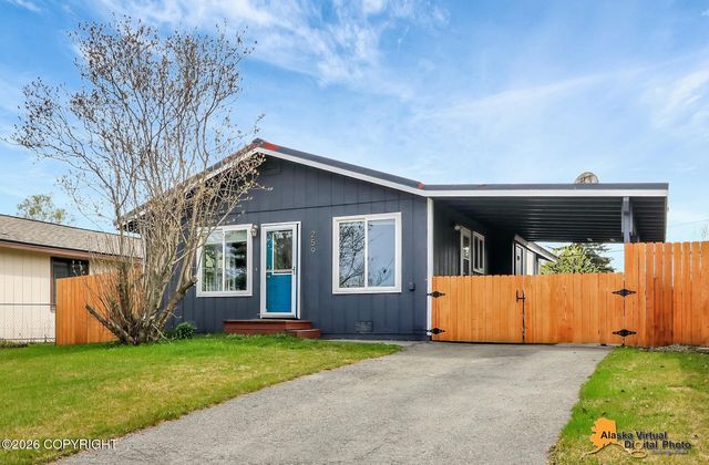 259 Bunn Street, Anchorage, AK 99508