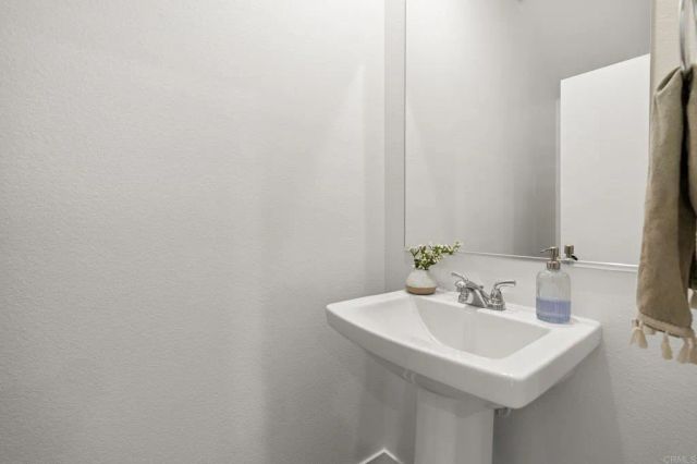 311 Minneola Place, Fallbrook, CA 92028