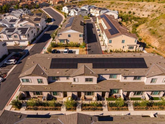 311 Minneola Place, Fallbrook, CA 92028