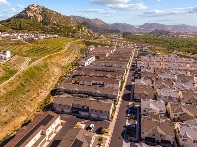 311 Minneola Place, Fallbrook, CA 92028