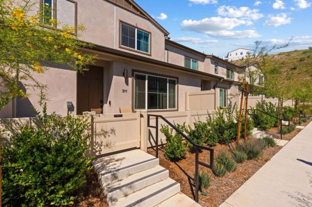 311 Minneola Place, Fallbrook, CA 92028