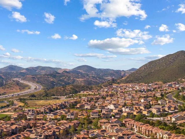 311 Minneola Place, Fallbrook, CA 92028