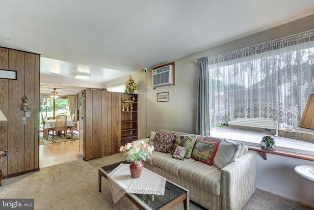 204 UPPERGATE CT, Owings Mills, MD 21117