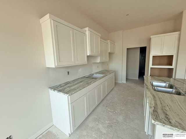 7712 S 199th Street, Gretna, NE 68028