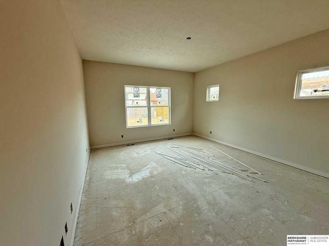 7712 S 199th Street, Gretna, NE 68028