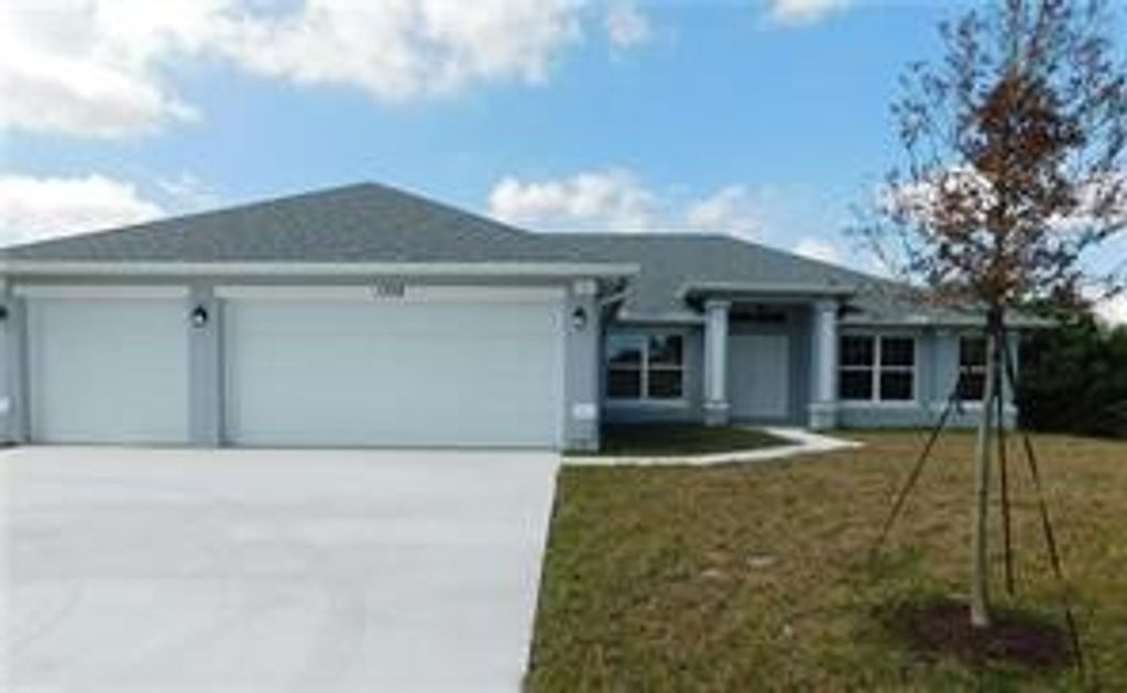 1358 Schumann Drive, Sebastian, FL 32958