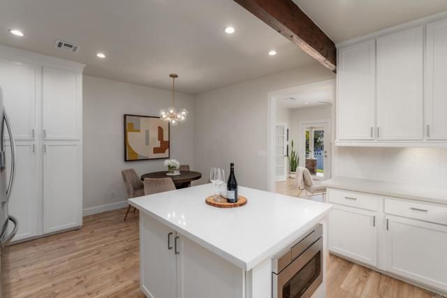 1424 Brookes Avenue, San Diego, CA 92103