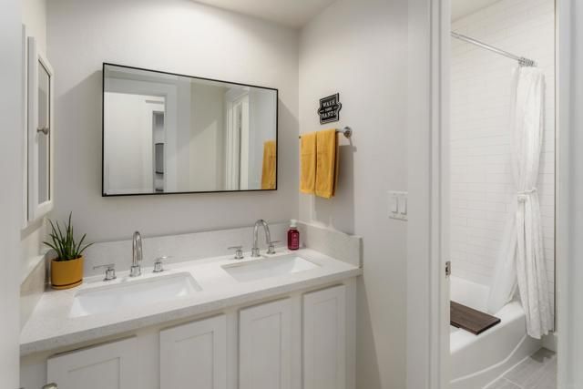 1424 Brookes Avenue, San Diego, CA 92103