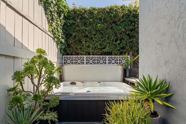 1424 Brookes Avenue, San Diego, CA 92103