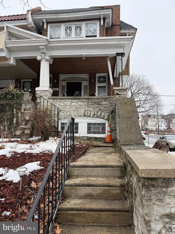 5636 N CAMAC ST, Philadelphia, PA 19141