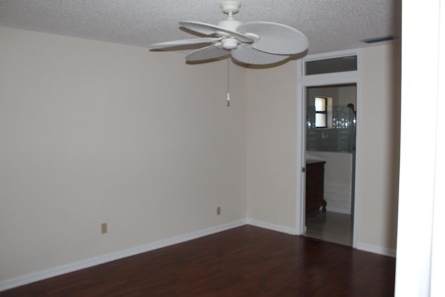13880 Paddock Drive, Wellington, FL 33414