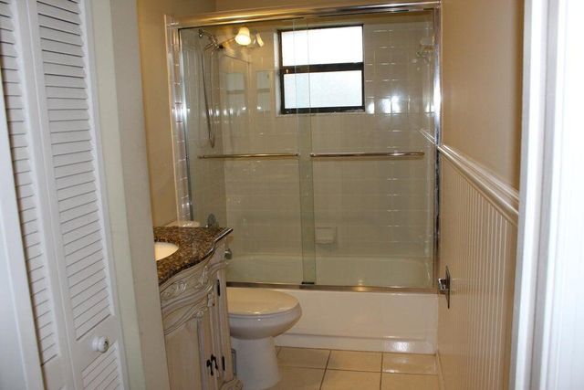 13880 Paddock Drive, Wellington, FL 33414