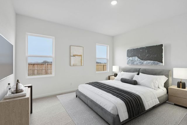 602 Sunlight Lake BLVD, Hutto, TX 78634