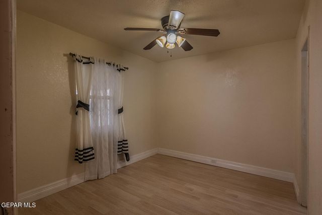 1863 KENTUCKY Street, El Paso, TX 79930