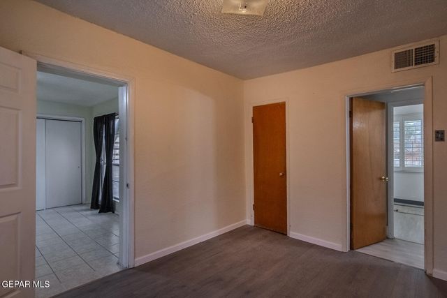 1863 KENTUCKY Street, El Paso, TX 79930