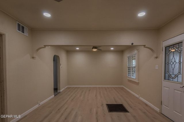 1863 KENTUCKY Street, El Paso, TX 79930