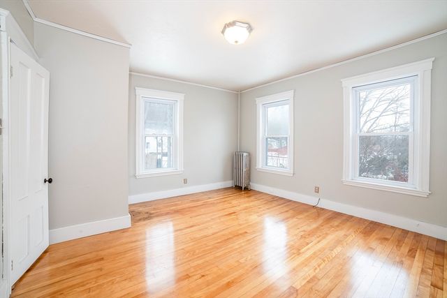 18 Hadwen Lane, Worcester, MA 01602