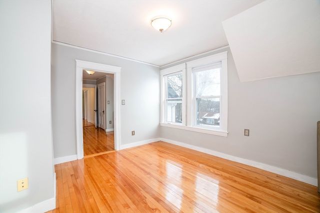 18 Hadwen Lane, Worcester, MA 01602