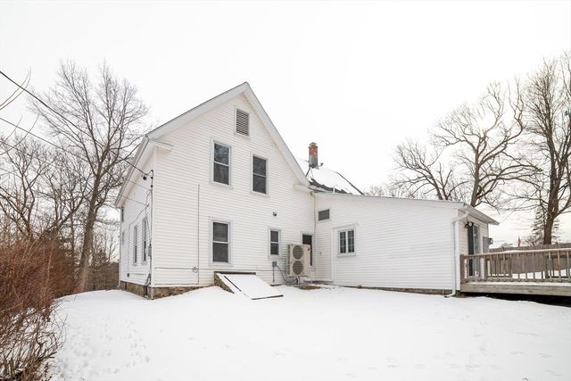 18 Hadwen Lane, Worcester, MA 01602