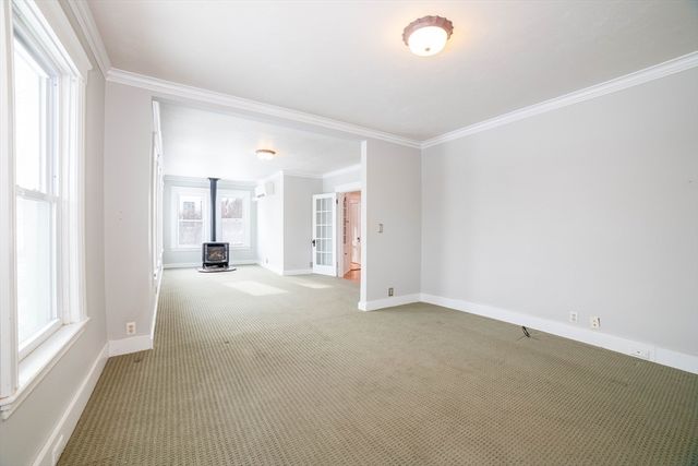 18 Hadwen Lane, Worcester, MA 01602