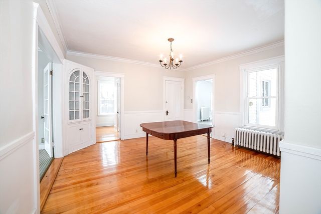 18 Hadwen Lane, Worcester, MA 01602