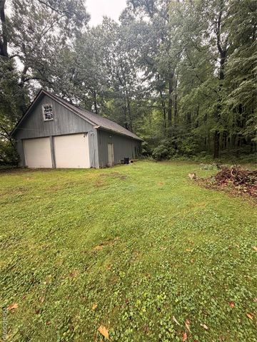 12765 Hannan Road, Romulus, MI 48174